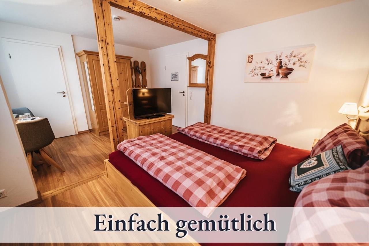 Swens Relax Pension - Inklusive Hochschwarzwaldkarte Und Halbpension เฟลด์แบร์ก ภายนอก รูปภาพ